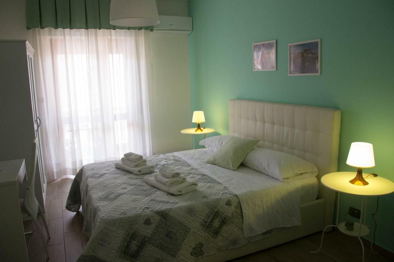 Mary'S House Bed & Breakfast Наполи Екстериор снимка